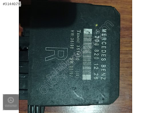 MERCEDES W202 W208 W210 ÇIKMA SAĞ KAPI BEYNİ A2088201226