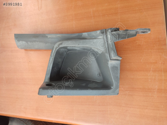 FORD FOCUS 2 SAĞ İÇ KAPI EŞİK KAPLAMA