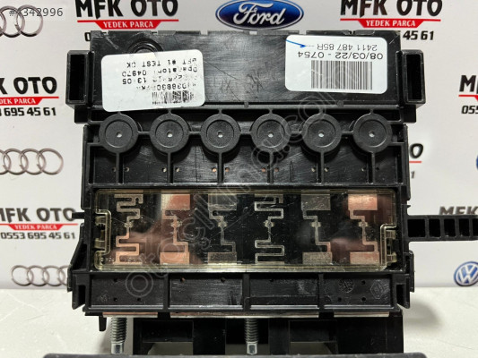 REANAULT MEGANE 4 4.5 SİGORTA RÖLE BEYNİ ORJİNAL 241148785R