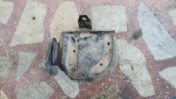Lada Vega akü alt tablası