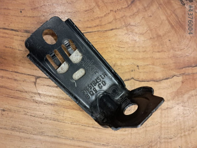 VOLVO V60/S60 ÖN TAMPON SOL BRAKET 31651845