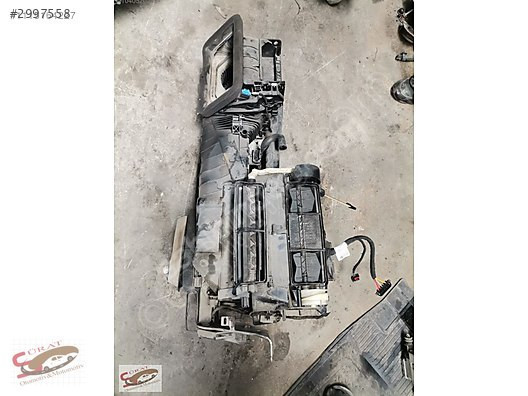 VOLKSWAGEN GOLF 5 KALORİFER KAZANI ORİJİNAL ÇIKMA