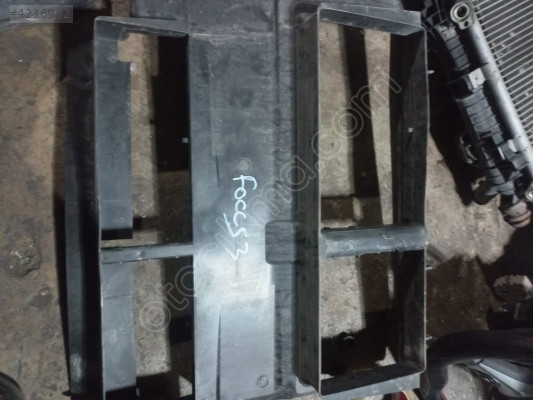 FORD FOCUS 3 1,6 TDCİ 2015 RADYATÖR  PANELİ