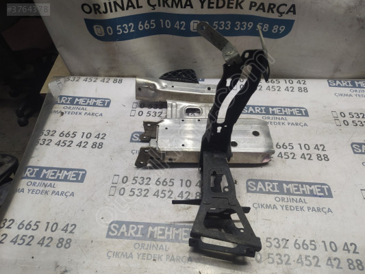 ÇIKMA BMW 3 SERİSİ F30 ÖN TAMPON DEMİRİ BAĞLANTI AYAĞI ŞASE UCU