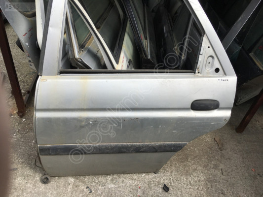 Ford Escort 1993-2000 Çıkma Sol Arka Kapı