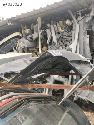 BMW 7.40 bagaj kapağı