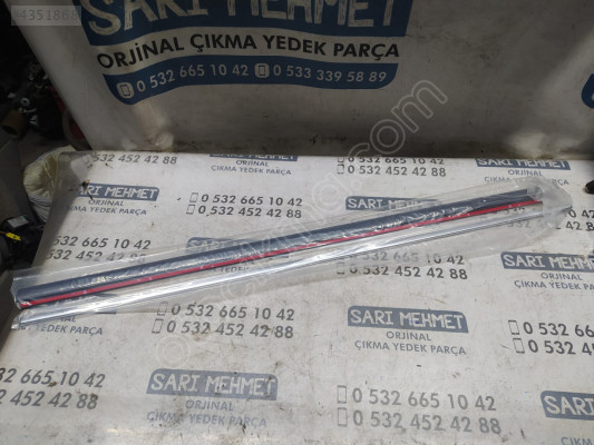 SIFIR YAN SANAYİ VW PASSAT B5.5 SOL ÖN KAPI BANDI ÇITASI