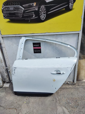 FLUENCE SOL ARKA KAPI ORJİNAL ÇIKMA