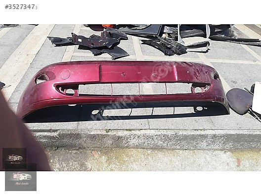 Ford Focus 2000 model ön tampon orijinal çıkma