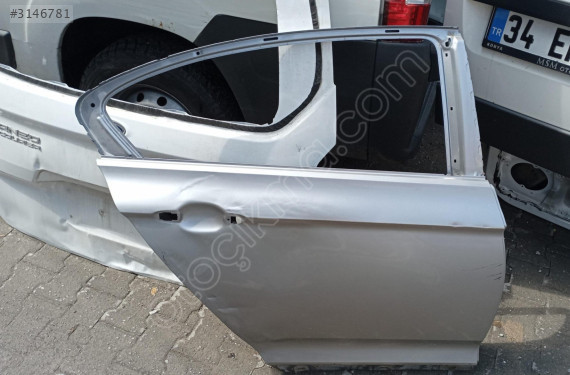 VOLKSWAGEN PASSAT B8 ORJİNAL ÇIKMA SAĞ ARKA KAPI