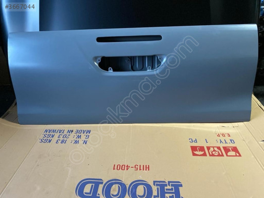 TOYOTA HİLUX BAGAJ KAPAĞI