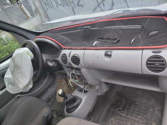 Renault kargo 2001 model  ön torpido alkal otomotiv rize
