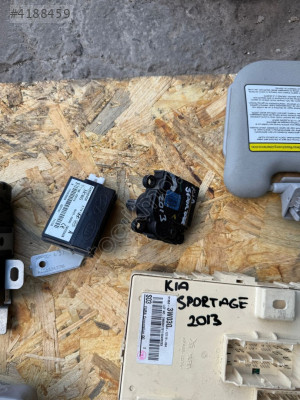 KİA SPORTAGE COMPUTER MODÜLÜ ÇIKMA ORJİNAL