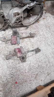 OPEL VECTRA A ARKA CAM KRİKOSU.OTO ERKAN ÜNYE