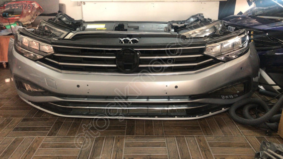 passat B8,5 2020 komple ön