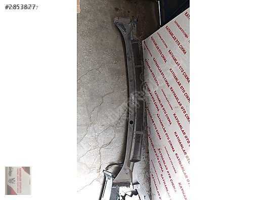 FORD COURİER CAM ÖNÜ IZGARASI KAYHANLAR OTO ÇIKMA 505 217 1791