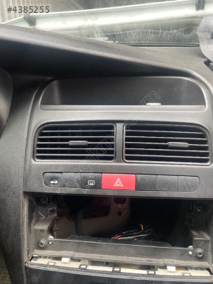 FİAT LİNEA ORTA ÜFLEME IZGARA ÇIKMA ORJİNAL