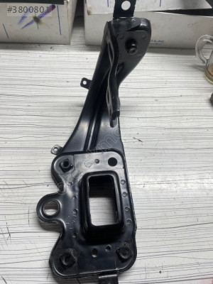 Mercedes w211 tampon demir sol ayağı
