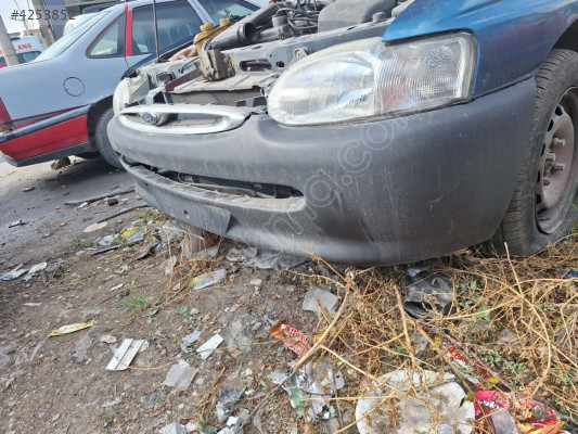 Ford Escort Ön Tampon