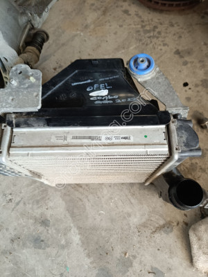 Opel Combo 2022 9816871680