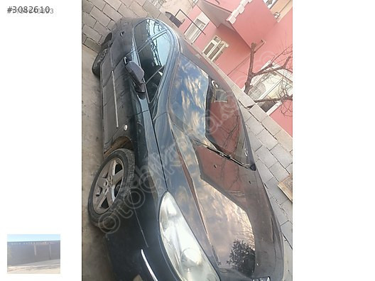 Peugeot 407 sağ ön kapi