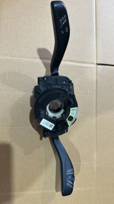 6Q0953503DN 2010-2015 VW POLO SİLECEK SİNYAL KOLU VE SARGISI