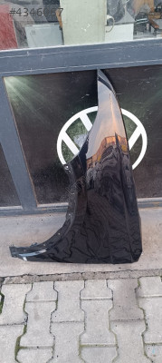 SEAT ATECA ÇIKMA ORJİNAL BOYASIZ SOL ÇAMURLUK SİYAH SİMLİ