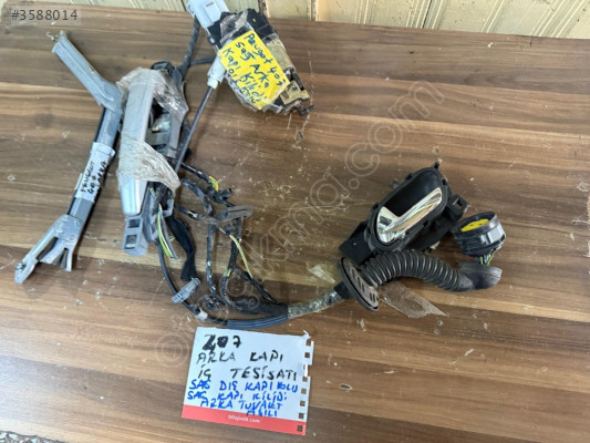 PEUGEOT 407 SAĞ ARKA KAPI DIŞ AÇMA KOLU VE İÇ MEKANİZMASI