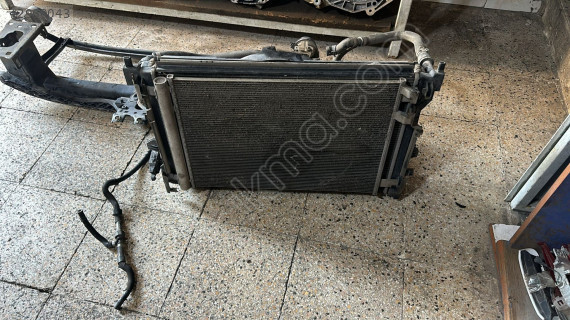 2015-2019 WV PASSAT B8 RADYATÖR TAKIMI ORJ ÇIKMA