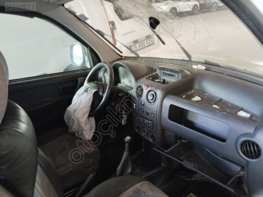 2004 Peugeot PARTNER KOMPLE TORPİDO GÖĞÜSLÜK