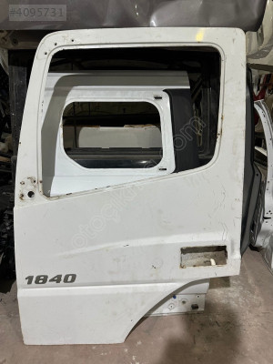 MERCEDES AXOR 1840 SOL KAPI ORJINAL