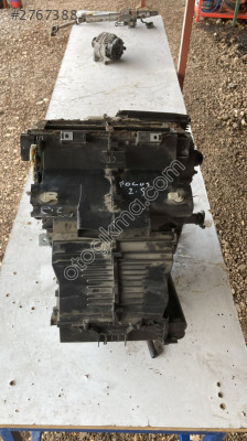 FORD FOCUS 2.5 KALORİFER KUTUSU DİJİTAL MONTECAR 2