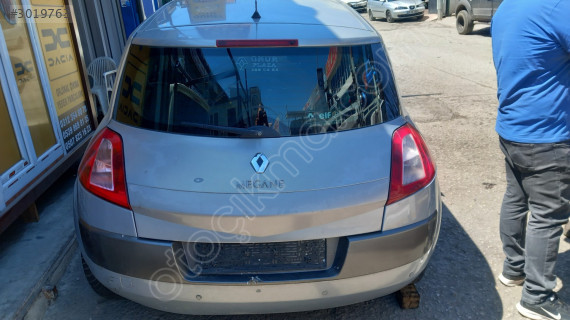 Renault megane 2 arka bagaj kapagı
