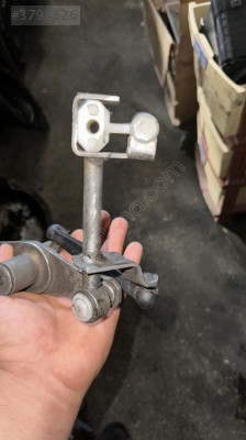 VECTRA ASTRA VİTES MEKANİZMASI LEVYE ÇANAK VİTES KOL
