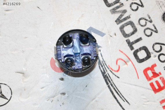 MERCEDES E SERİSİ A212 W212 YAĞMUR SENSÖRÜ A204901