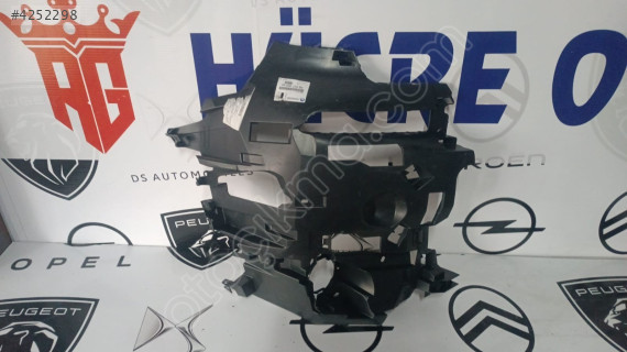 CİTROEN C4 X ÖN TAMPON İÇ BRAKETİ 9860746880