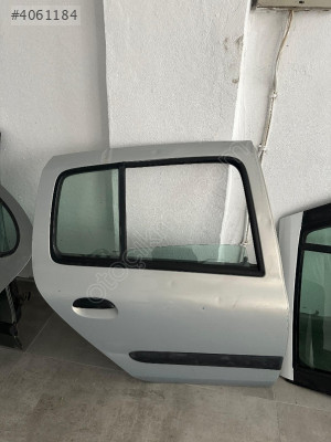 CLİO 2 SAĞ ARKA KAPI ORJİNAL ÇIKMA