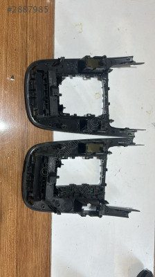 2012-2016 AUDİ A4 VİTES ÇERÇEVESİ 8K0864261 ORJ ÇIKMA