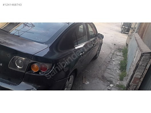 MAZDA .3 . kapi