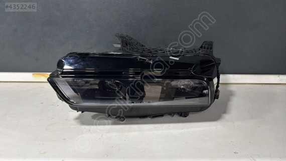 BMW 7 SERİ G70 İ7 LED SOL FAR 5B33F01-01