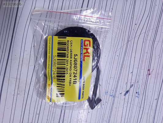Fabia Ön Çeki Demir Kapağı 5J0807241B