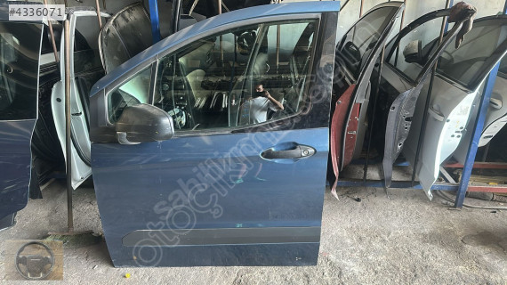 FORD COURİER SOL ÖN KAPI DOLU BURSA MG