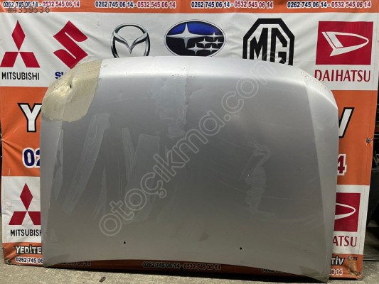 mitsubishi pajero motor kaputu