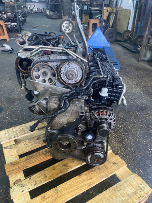 AUDİ A3 1.2TFSİ CYV KODLU ÇIKMA ORJİNAL DOLU MOTOR
