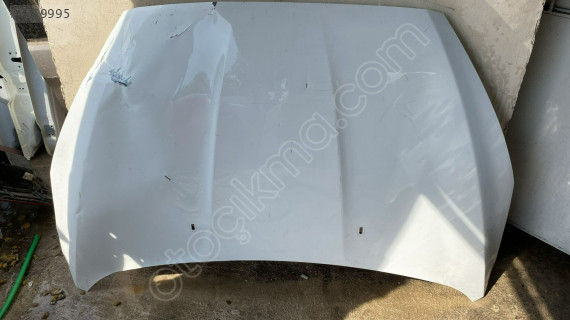 FORD FOCUS ÖN KAPUT