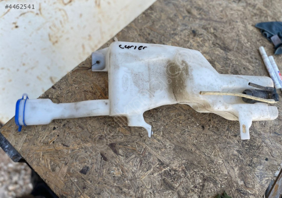 FORD COURİER SİLEGEÇ SU DEPOSU