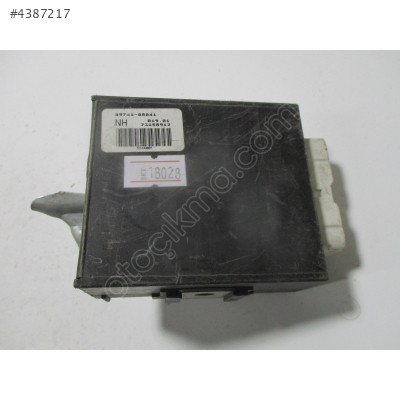 2002 Toyota Avensis 1.8 VVT 5DR Kapı Alıcı Rölesi 89741-05041