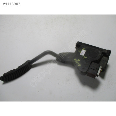 Opel Corsa D Gaz Pedalı 55702021