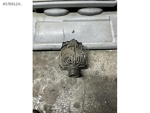 Renault Megane 2 şarj dinamosu çıkma orijinal
