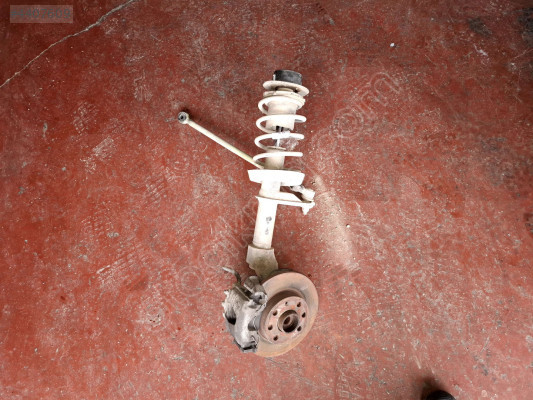 ÖZMEN OPEL ASTRA F SAĞ SOL ÇIKMA ÖN AKS TAŞIYICISI